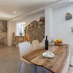 Hébergement de vacances House Stone