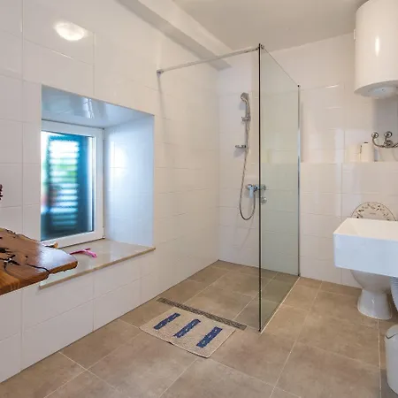 House Stone Hébergement de vacances *