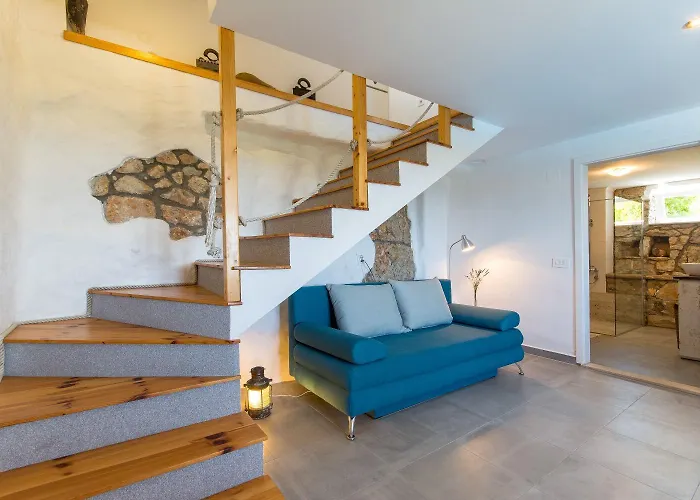 Semesterbostad House Stone Babino Polje